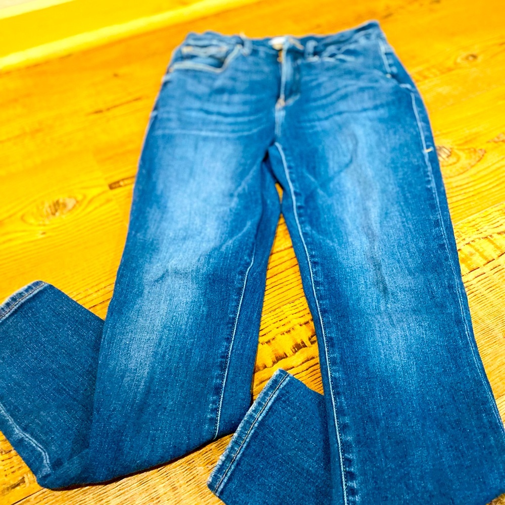 Good American Good Leg Crop Jeans